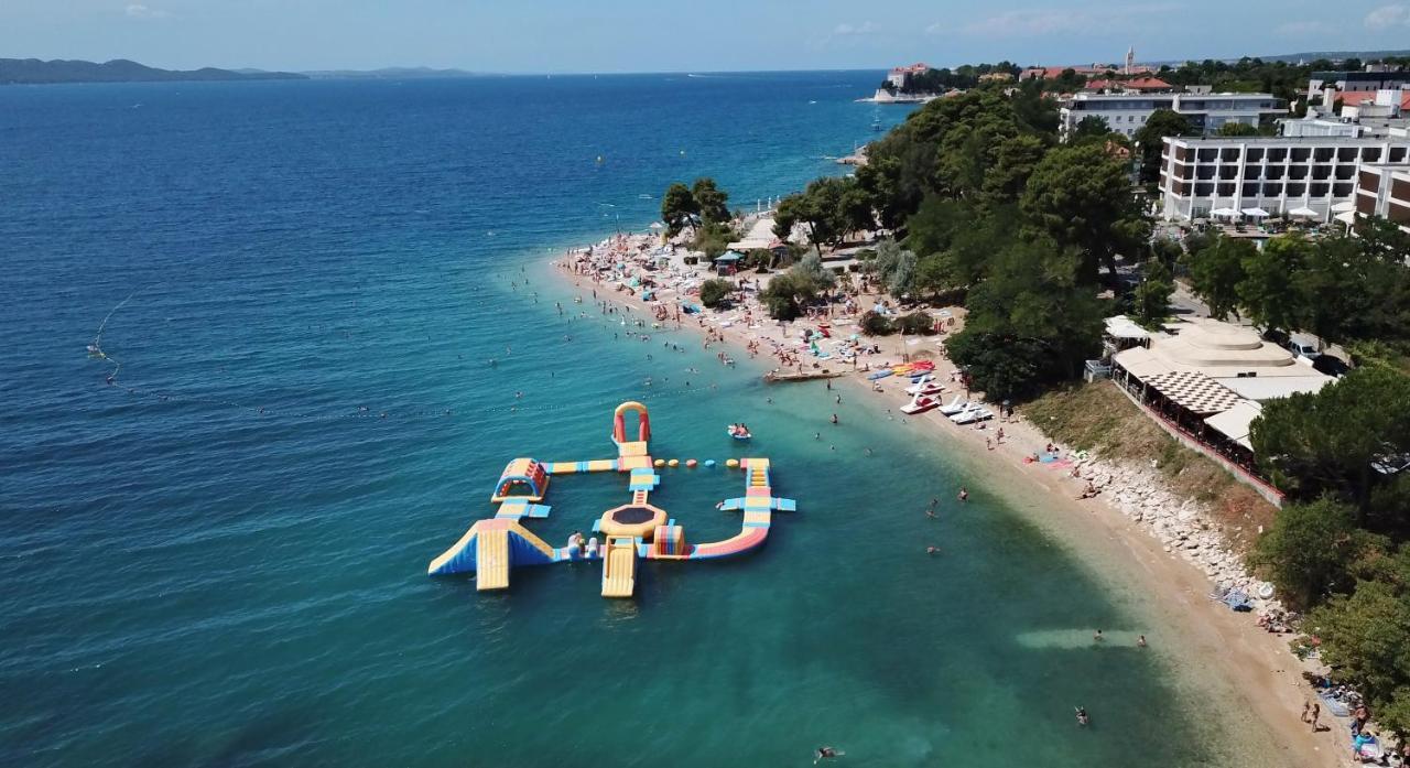Apartman Lola Zara Esterno foto